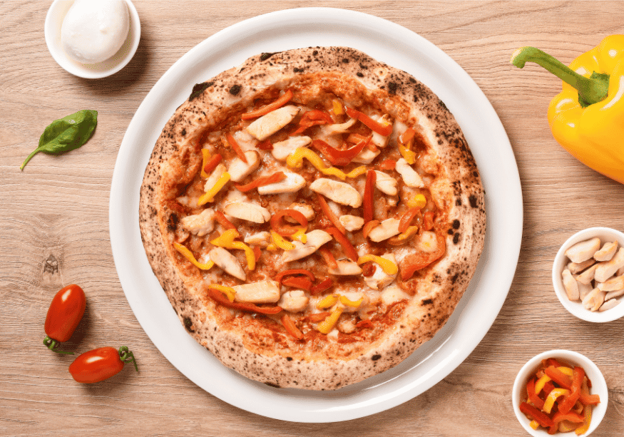Pizza protéinée au poulet et aux poivrons