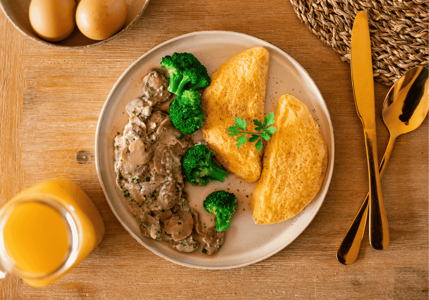 Omelette mit Pilzrahmsoße