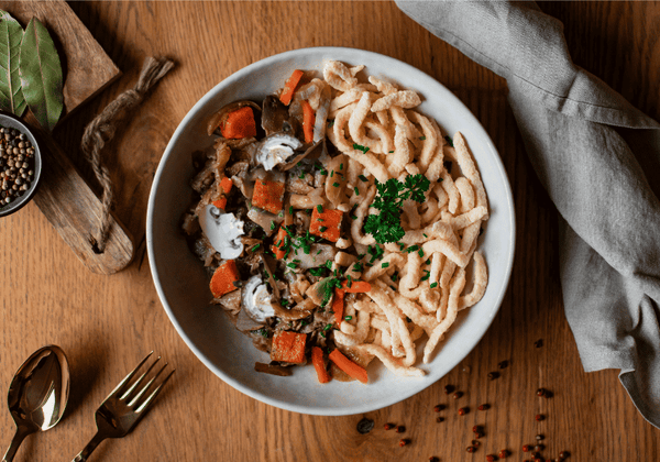 Spätzle mit Rinderstreifen